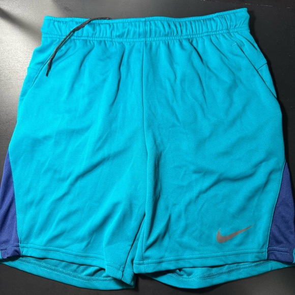 Nike Men's Teal and Navy Athletic Shorts - Picture 2 of 6
